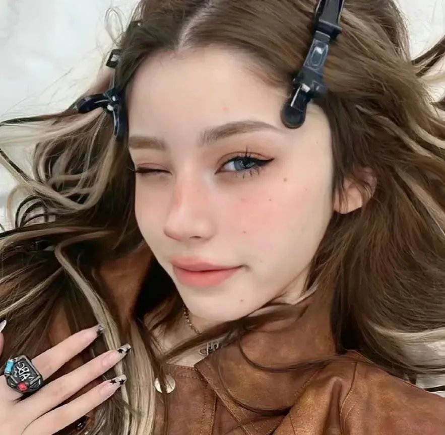 我的情敌是自己